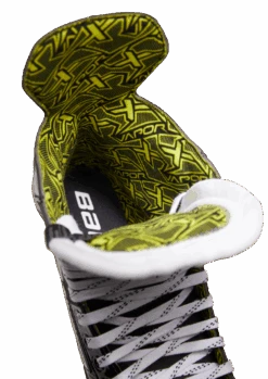 Bauer Vapor X3.5 Intermediate Roller Skates -Bauer Sales Store 1060231 RH Vapor X3.5 Skate 0525 clipped