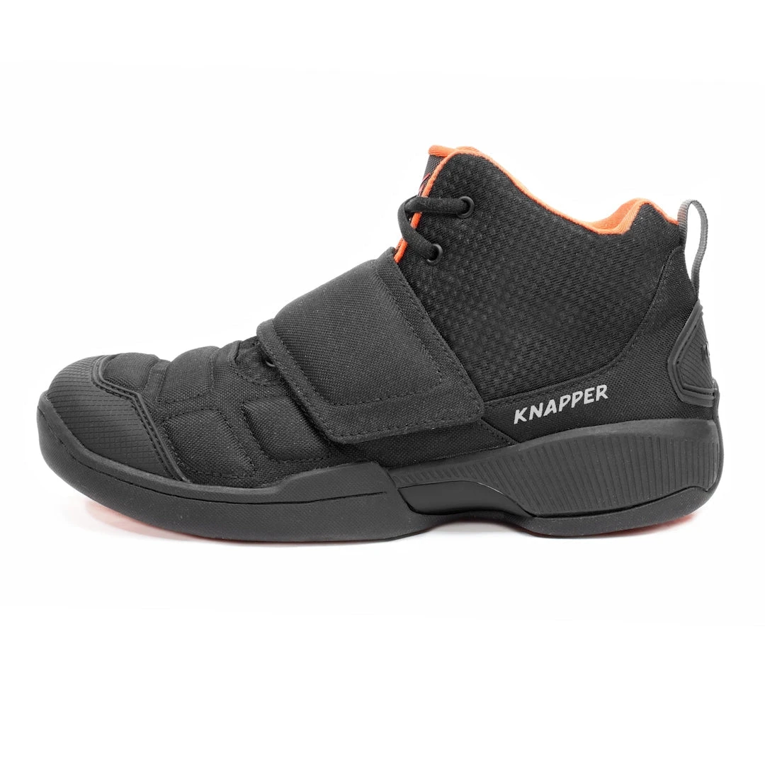 Knapper AK7 Men's Interceptor 2022 (Mid) Ball Hockey Shoes 1 Knapper AK7 Men's Interceptor 2022 (Mid) Ball Hockey Shoes
